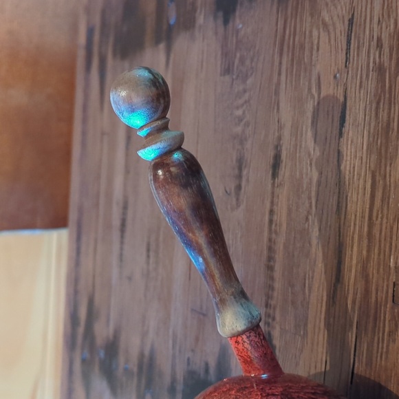 Unique & Vintage Red Enamel Fondue Pot - Picture 4 of 10